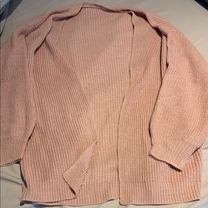 Super cozy oversized pink knit sweater